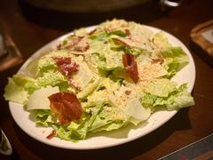 -恰餐厅及酒吧 CHAR Bar & Grill (北京丽都皇冠假日店)