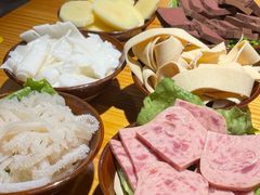 -乐闹闹重庆火鍋(民治店)