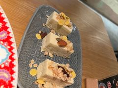 娜帕里勇-塔哈尔·新疆盛宴(复地活力城店)