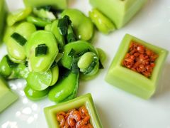 红桂蚕豆慕斯-扬州香格里拉·香宫中餐厅