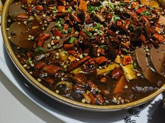-老码头黑皮肘子锅包肉(赣水路店)
