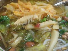 -卓雅桂林米粉