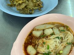 -榮泰米粉湯(Left Shop)