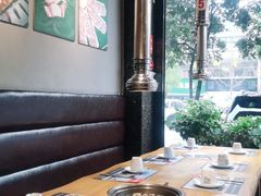 -唯成•韩国炭火烤肉 유성고기