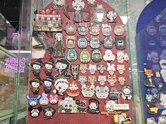 -大型宠物商超·宠海王国·宠物猫狗活体·用品·美容(新世界百货重庆店)