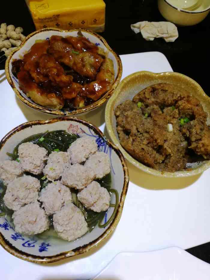 小桃园风味餐厅-"听朋友介绍说这家刚开的中餐店服务好,菜品.