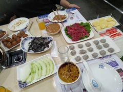 -楼外楼大刀肉传统火锅居(博学路店)