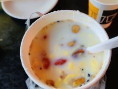 -清真老马家国华牛奶鸡蛋醪糟(正宁路店)