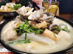 -肥汁米蘭香港米线(宁波路总店)