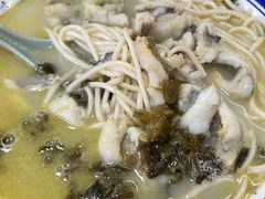 -明呈黄鱼面馆(斜土路店)