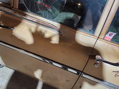 -席娜卡琳火车铁道夜市