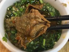 -金鼎雪山牦牛杂火锅(理县总店)