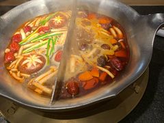 -湊湊火锅·茶憩(打浦桥日月光店)