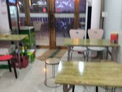 大堂-味珍粉面馆(虎泉购物广场店)