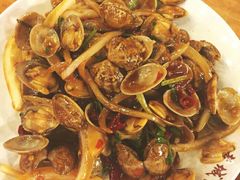 -篱笆院东北饺子王(欧阳路店)