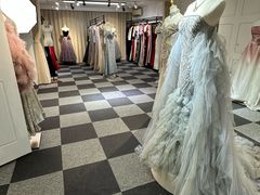 -圣霏亚礼服租赁·主持人服装租赁(上海静安总店)