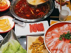-谭公鱼头·鲜鱼火锅·小龙虾·江湖菜(秀沿路店)