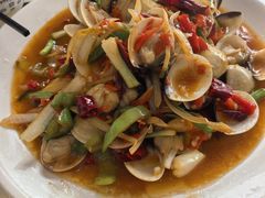 -覃记海鲜美食餐厅