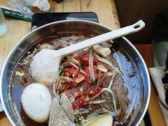 -金达莱冷面百年石锅饭(宾馆胡同店)