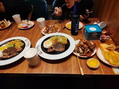 -快乐爱斯米牛排自助(正大广场店)