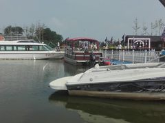 -东方华地城湿地温泉度假区