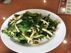 小凉菜-教师之家赵家羊汤馆(东青龙街店)