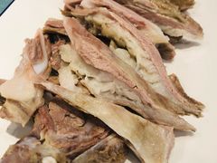 手抓羊肉-青海名吃尕张娃非遗烤肉(海湖总店)