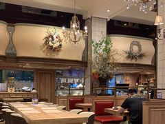 大堂-玛格萝妮比萨屋(四平店)