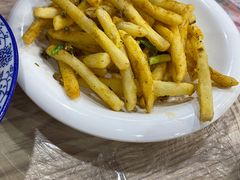 -江城燕子大排档(江汉路步行街店)