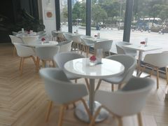 靠窗位-PETIT PARIS 小巴黎(凯德1818店)