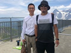 -希尔特峰