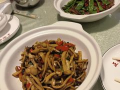 -湘聚唐缘正宗湖南湘菜(盈坤世纪店)