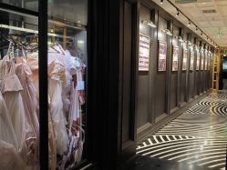 -鼎极摄影(世纪金源店)