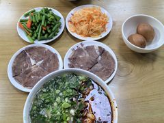 -陇上全荟兰州传统牛肉面(延吉路店)