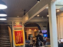 等位区-金谷园饺子·烧烤·家宴(人大总店)