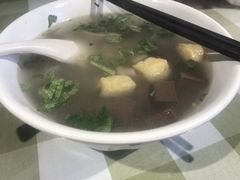 经典鸭血粉丝汤-苓记南京鸭血粉丝.皮肚面(县东巷店)