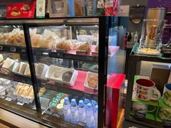 -星巴克(青岛火车北站候车大厅店)