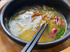 -桥香园过桥米线(国贸店)