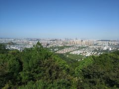 -灵岩山风景区