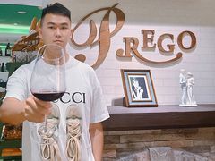 -深圳富苑皇冠假日套房酒店