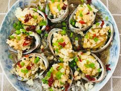 蒜蓉蒸鲜鲍-泓历皇朝酒店(东亭店)