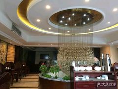 -牟传仁饭庄(星海店)
