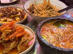 -浩海火燒雲傣家菜(芮欧百货店)