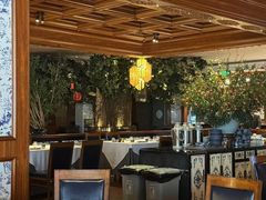 -八府香鸭·啫啫煲(华山路店)