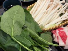 -湊湊火锅·茶憩(打浦桥日月光店)