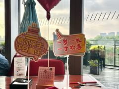 餐具摆设-西安W酒店·WEI全味西餐厅