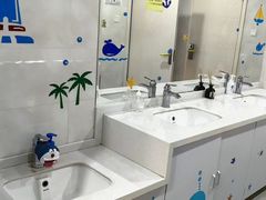 -乐悠游亲子游泳俱乐部