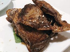 -HOMES上海本帮菜(襄阳公园店)