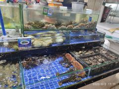 水产区-三亚新鸿港水果一级批发市场