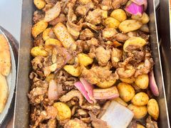 -老东镇啤酒屋海鲜加工·蒸汽海鲜·海鲜烧烤(台东店)